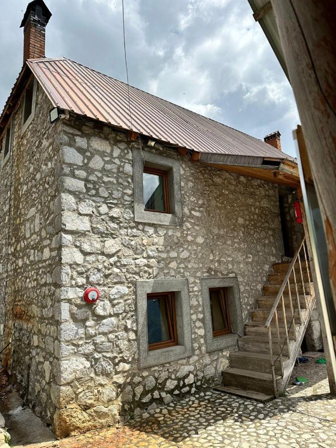 Guest House Kukaj Valbone Exterior photo